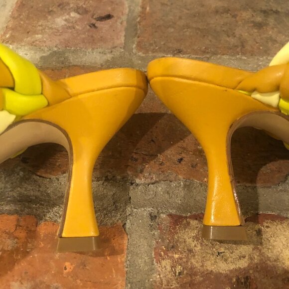 MARC FISHER Toree Puffy Braided Sandals Mules Yellow Size 6.5 M - Picture 6 of 7